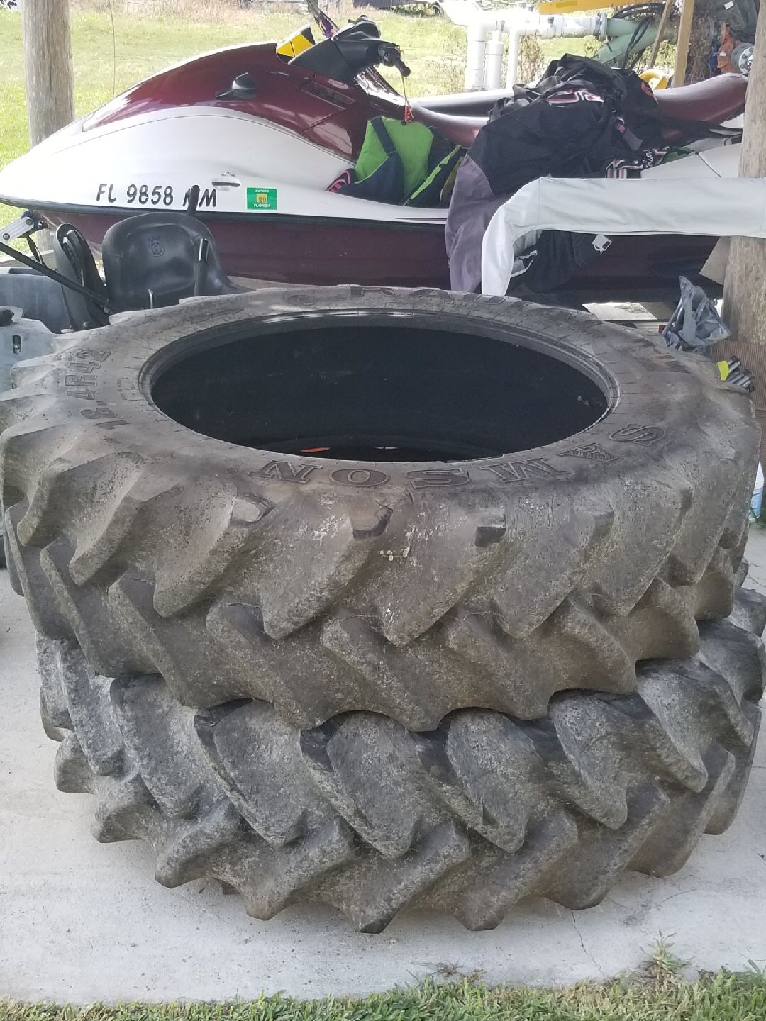 New 18.4R 42 tire (2) tractor John Deere