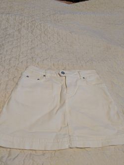 Lacoste skirt Size Medium