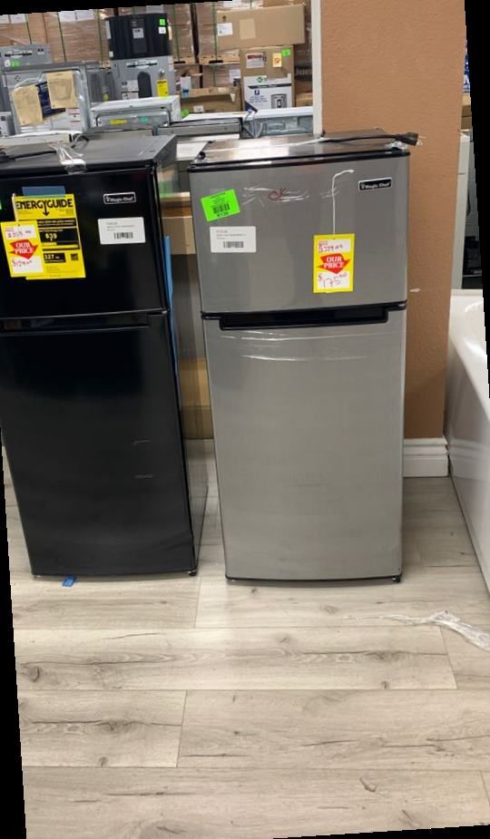 MAGIC CHEF MINI FRIDGES LIQUIDATION SALE!!! CF2
