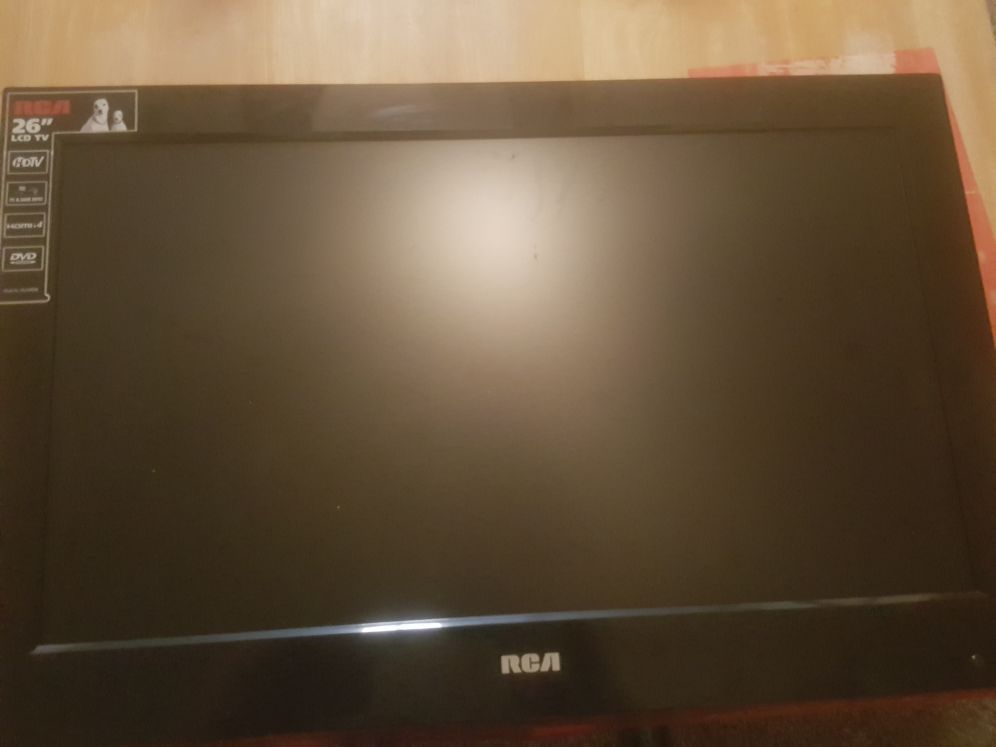 Rca tv with remote 26"