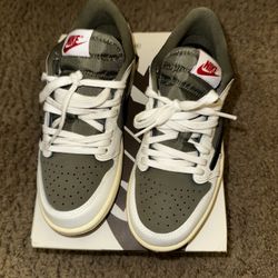 Kids Youth Jordan 1 Low (Travis Scott) 