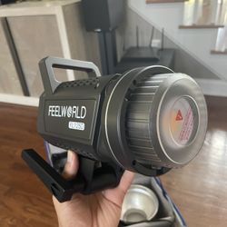 Feelworld 125D 125W Light