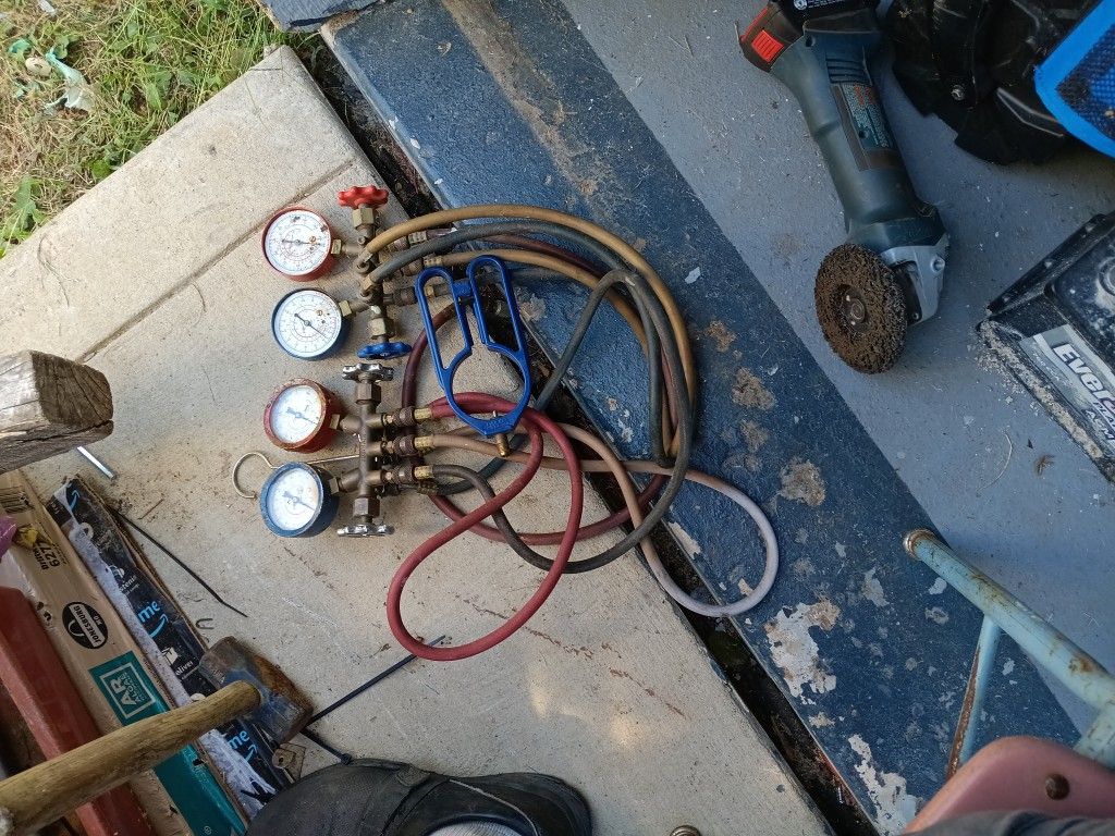 Robinair HVAC Gauges