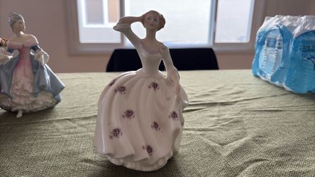 Royal Doulton Figurine