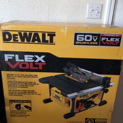 Dewalt FLEXVOLT 60V MAX Cordless Brushless 8-1/4 in. Table Saw Kit (Tool Only)