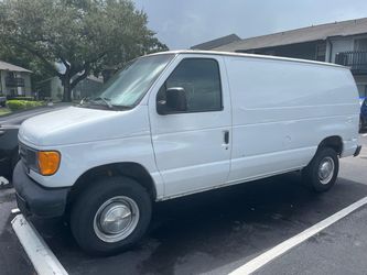 Ford E350 Super Duty
