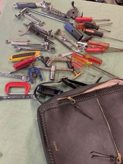 Assorted tools. Approximately 30 pieces