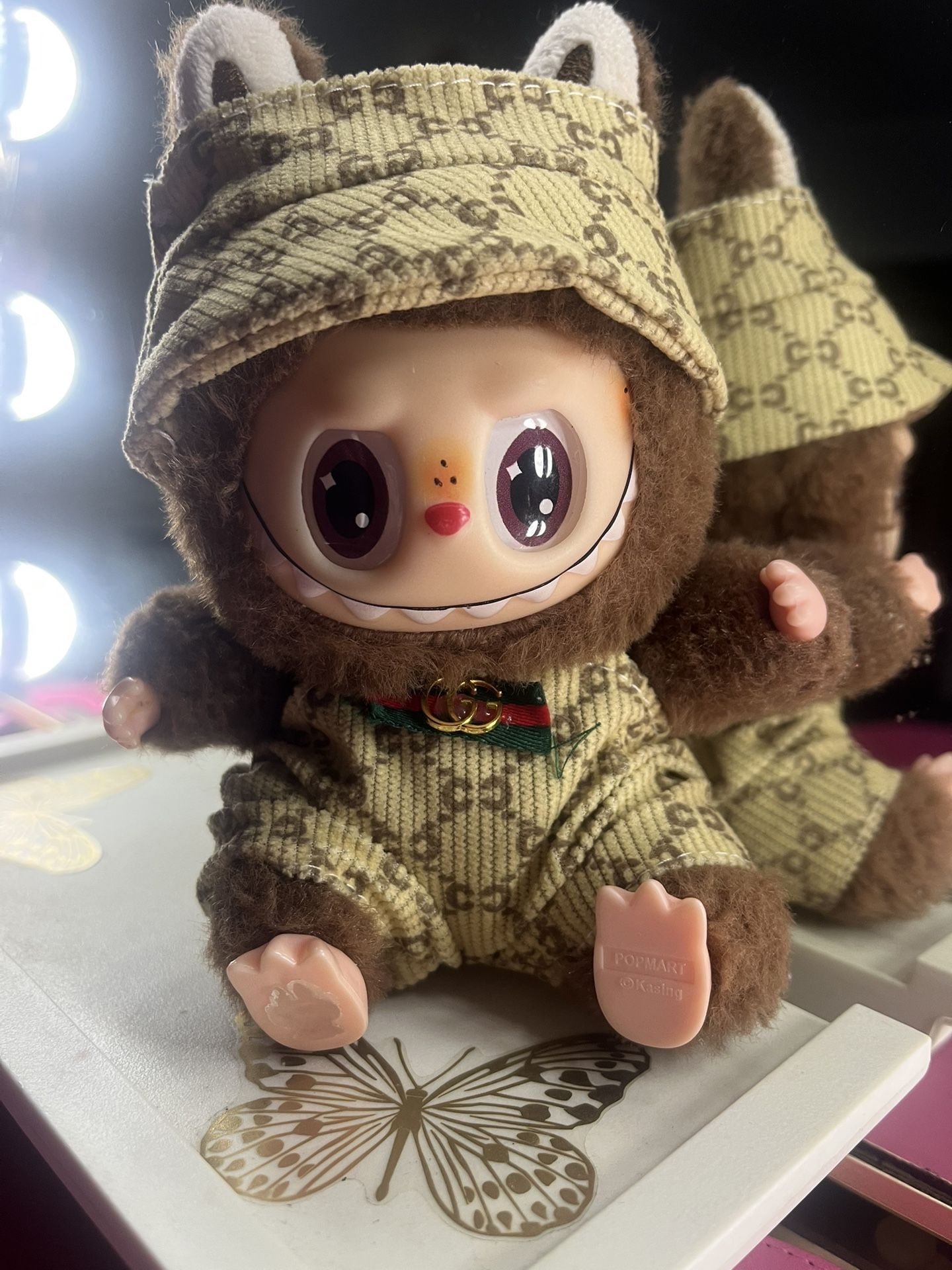 Brown Sit Down La Bu Bu With Clothes 