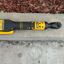 DEWALT ATOMIC 20V MAX Brushless Cordless Ratchet