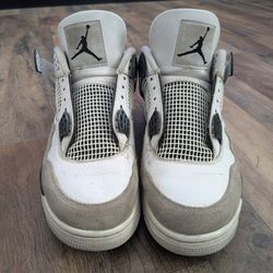 Retro Jordan 4, Military Black, Size 11 (No Box)