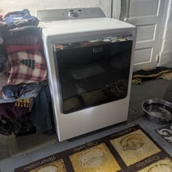 Maytag Bravo XL gas dryer
