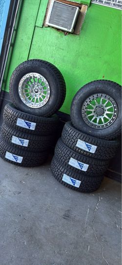 Advanta AT Tires with Machined Alloy Wheels Set