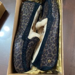 Ugg Australia Women’s Winter Shoe Size 9