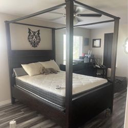 QUEEN BED FRAME