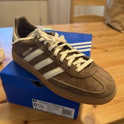 Adidas Handball Spezial Size 6 & 6.5 W