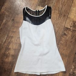 LIKE NEW EXPRESS BLACK LACE BODICE & WHITE COTTON TOP XS