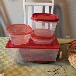Tupperware Plastic
