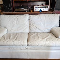 McKinley Fine Leather Apartment Sized Sofa.