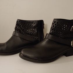 Women's Boots