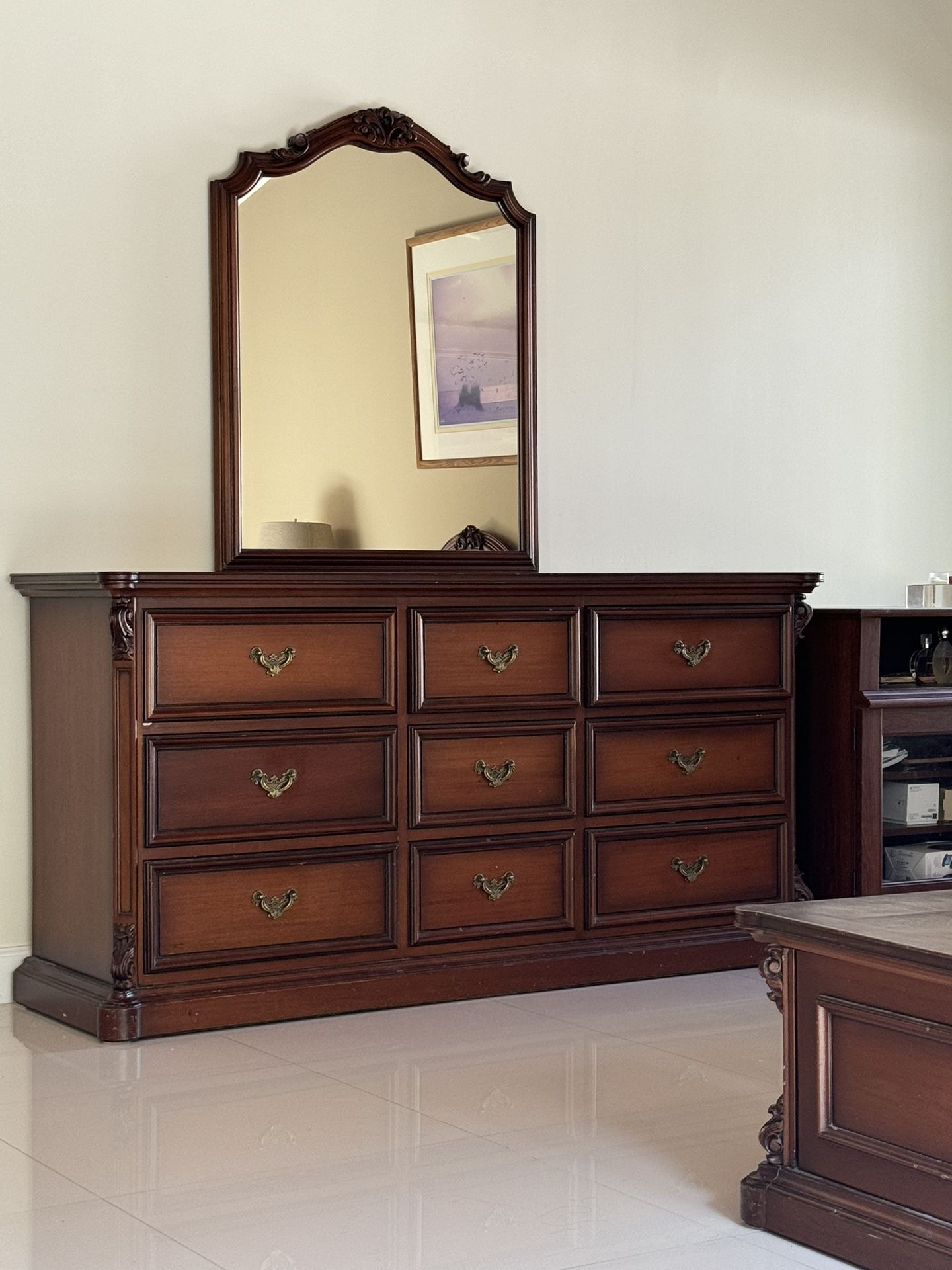 Mahogany Wood Bedroom Set