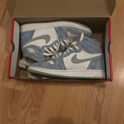 Hyper Royal Smoke Grey Jordan 1 Retro High Size 7