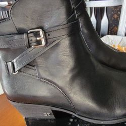 New Sam Edleman Boots 9 1/2