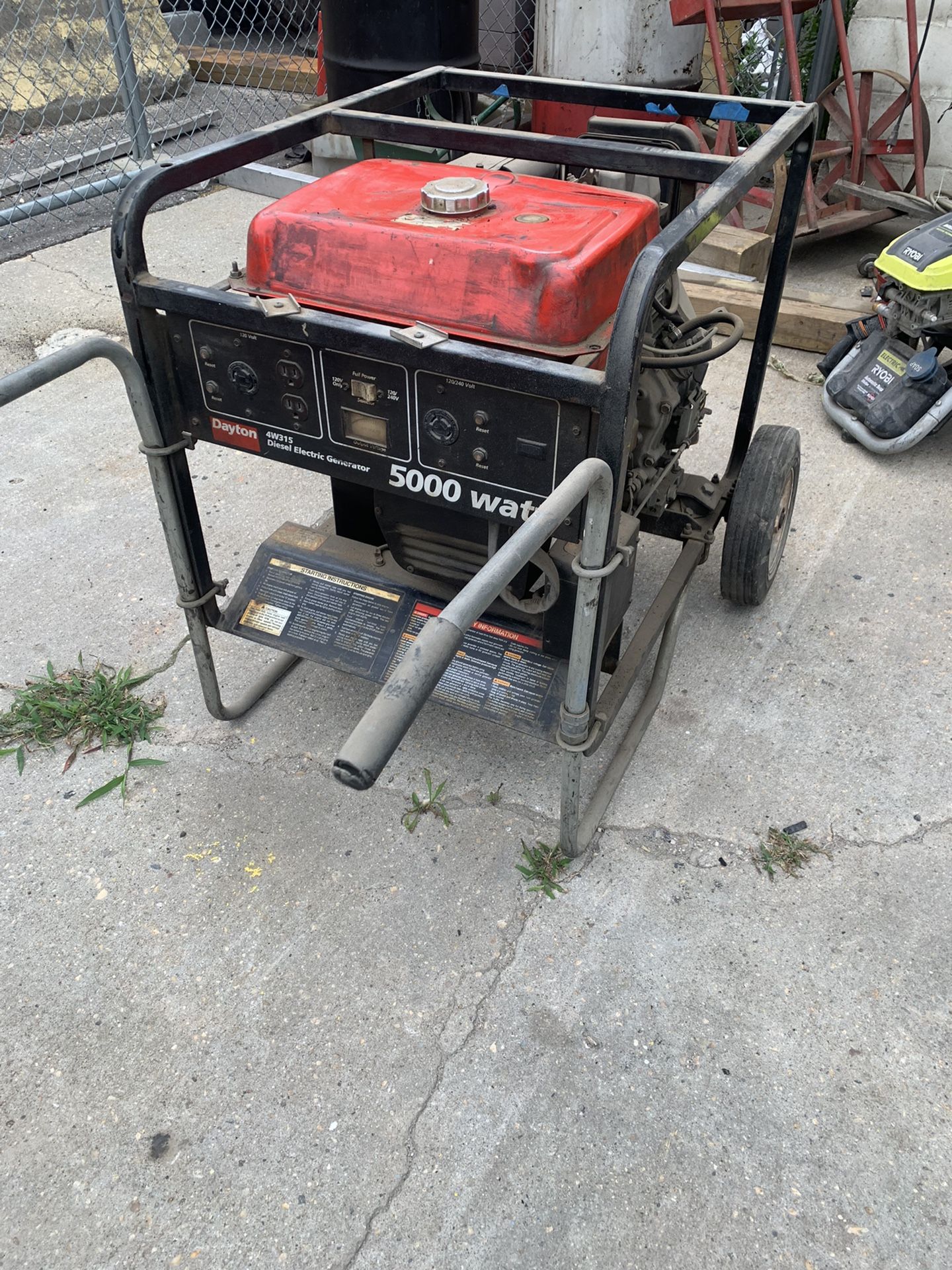 5000 Watt Dayton Diesel Electric Generator