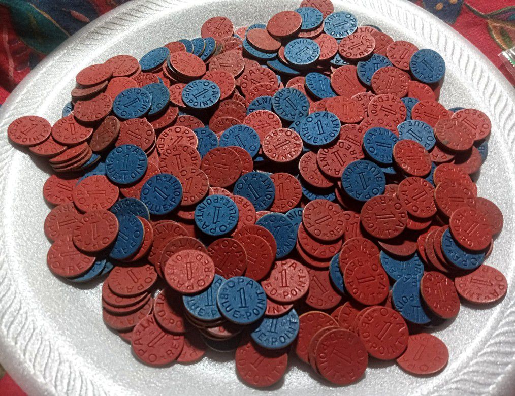 1942 WWII OPA Ora Blue & Red Ration Coins Or Tokens Exonumia - World War 2    Amazing condition !  Issued in 1942 !   