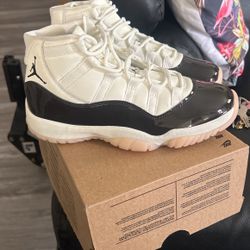 jordan 11 neopllolitan size 7.5 women