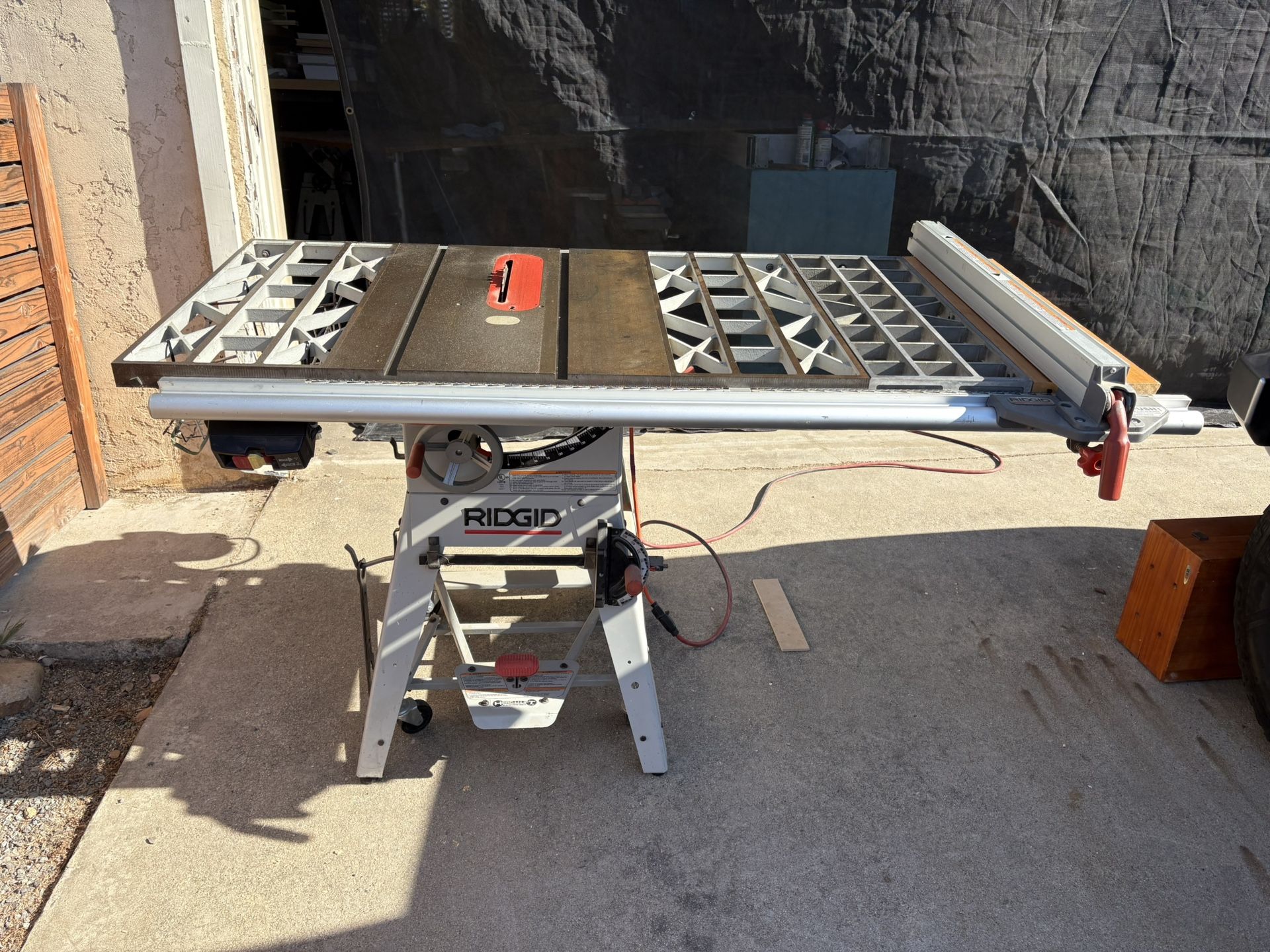Table Saw