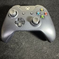 Microsoft Xbox One Wireless Controller Black Model 1697 OEM Original TESTED