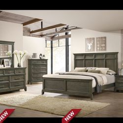 *Weekend Special*---Lindex Attractive Queen/King Bed And Dresser/Mirror Sets---Starting At $699---Delivery And Financing👏 