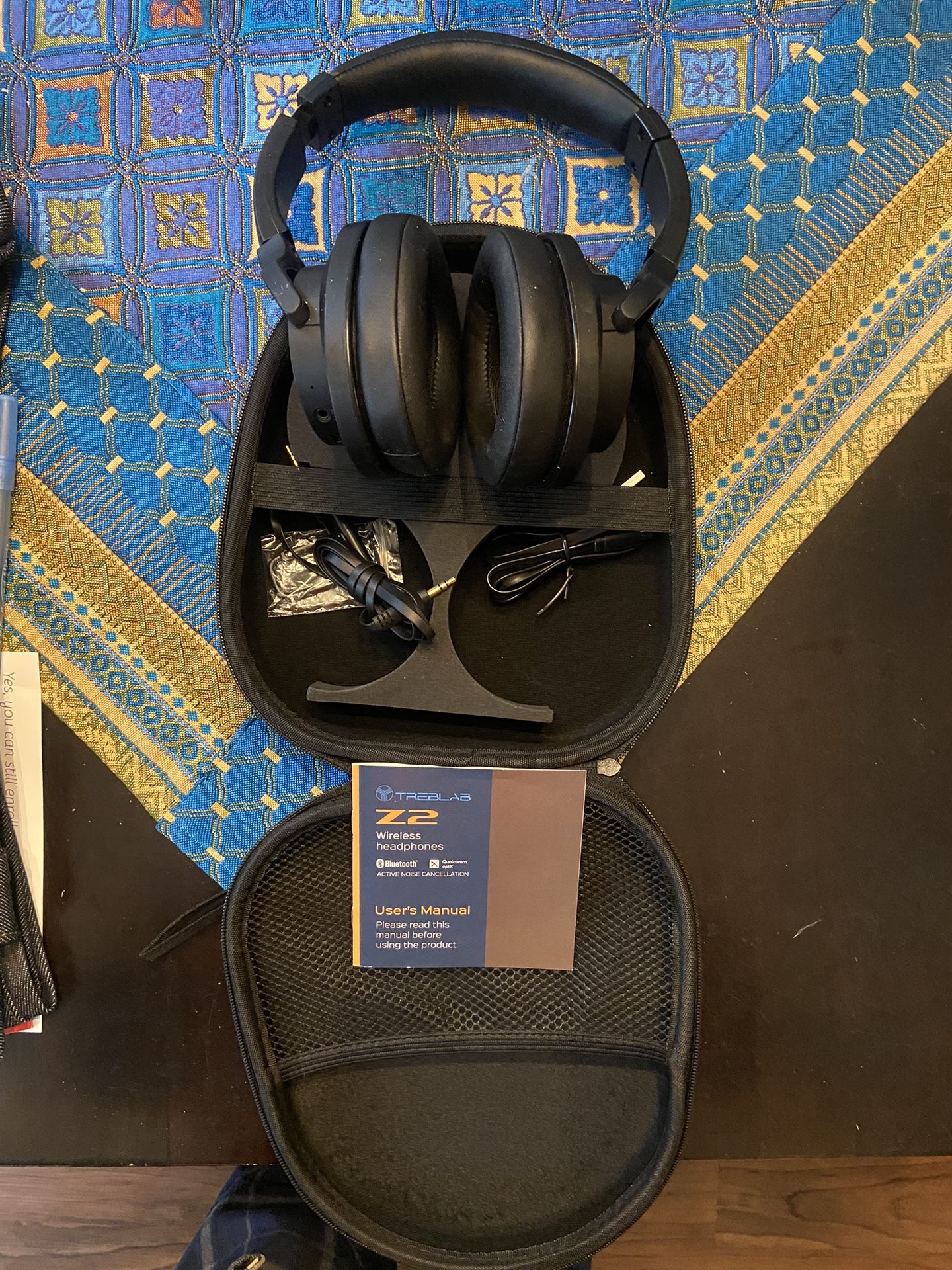 Bluetooth wireless Headset Like New