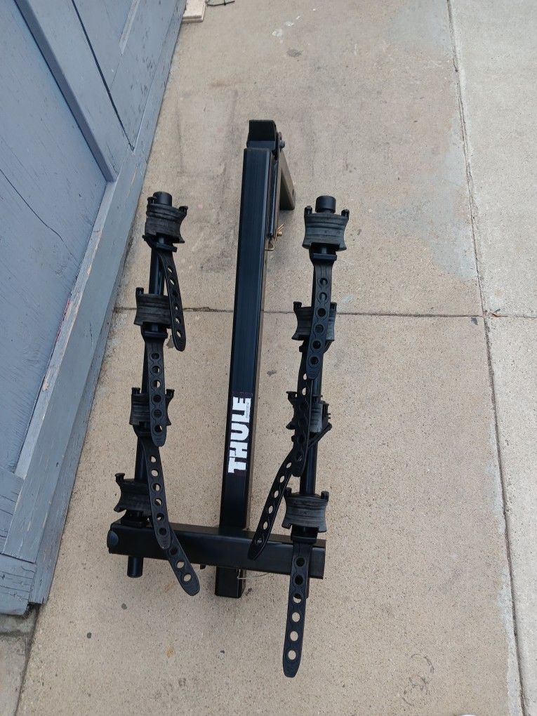THULE.    2" Hitch Rack. For 4 Bikes