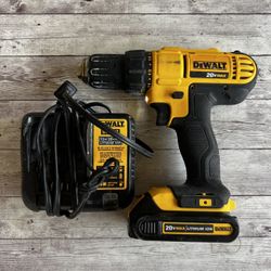 Dewalt IMPACT DRILL WITH BATTERY AND CHARGER