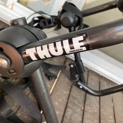 Almost New : Thule Car- Bike  Rack 