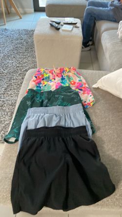 4 shorts/ bathing suit