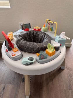Baby bouncer