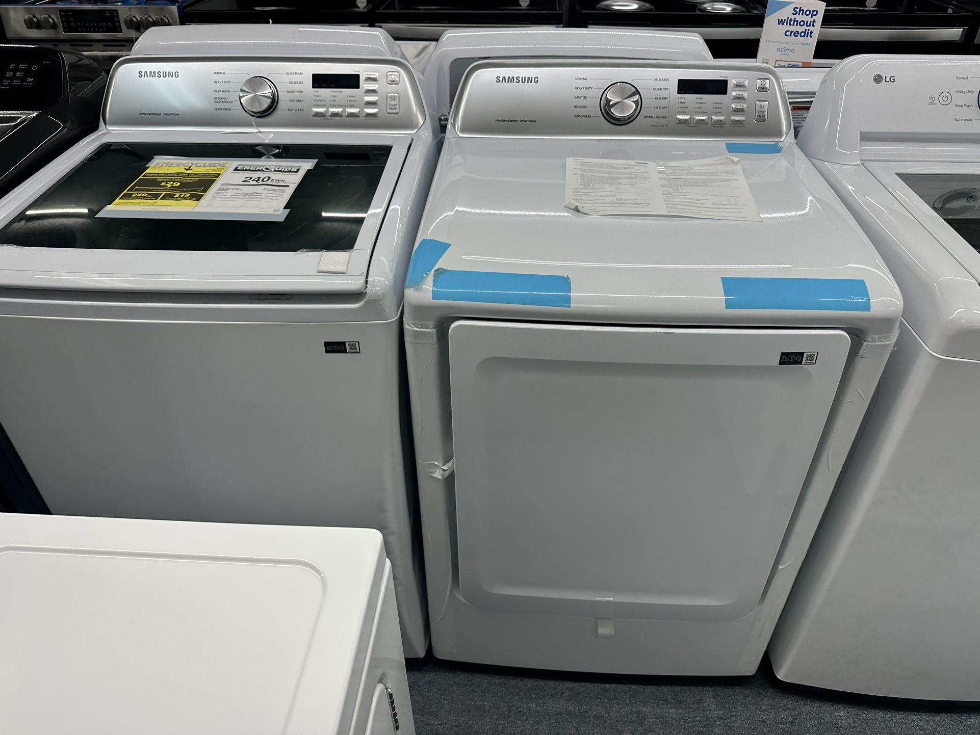 New Scratch And Dent Samsung Washer And Dryer Set 1 Year Warranty 