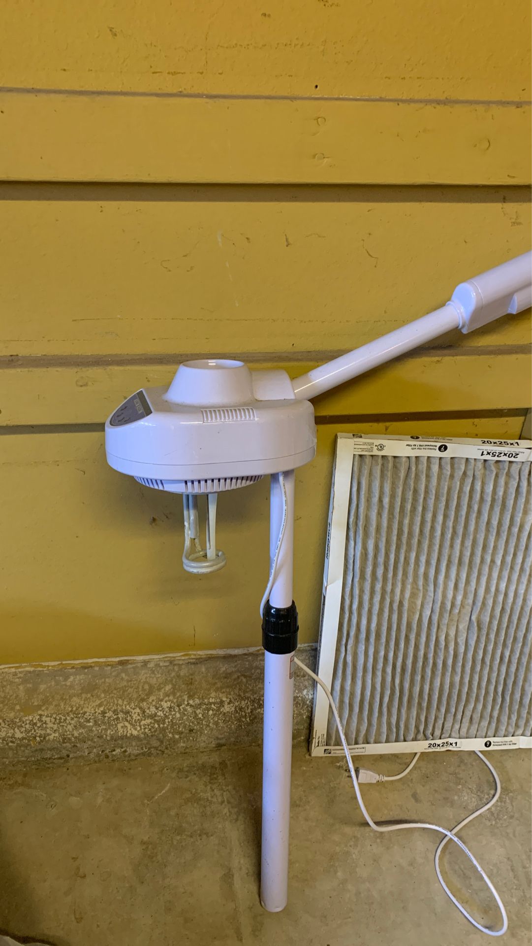 Facial steamer
