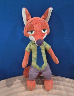 Disney Zootopia Nick Wilde Talking Plush 13" Figure