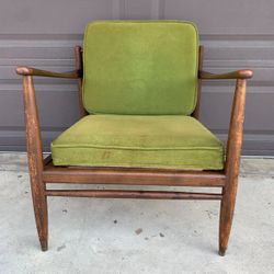 Mid Century Lounge Chair