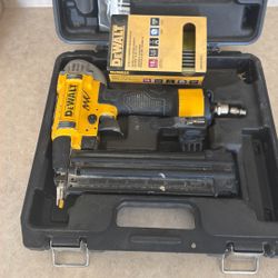 Dewalt Staple Gun