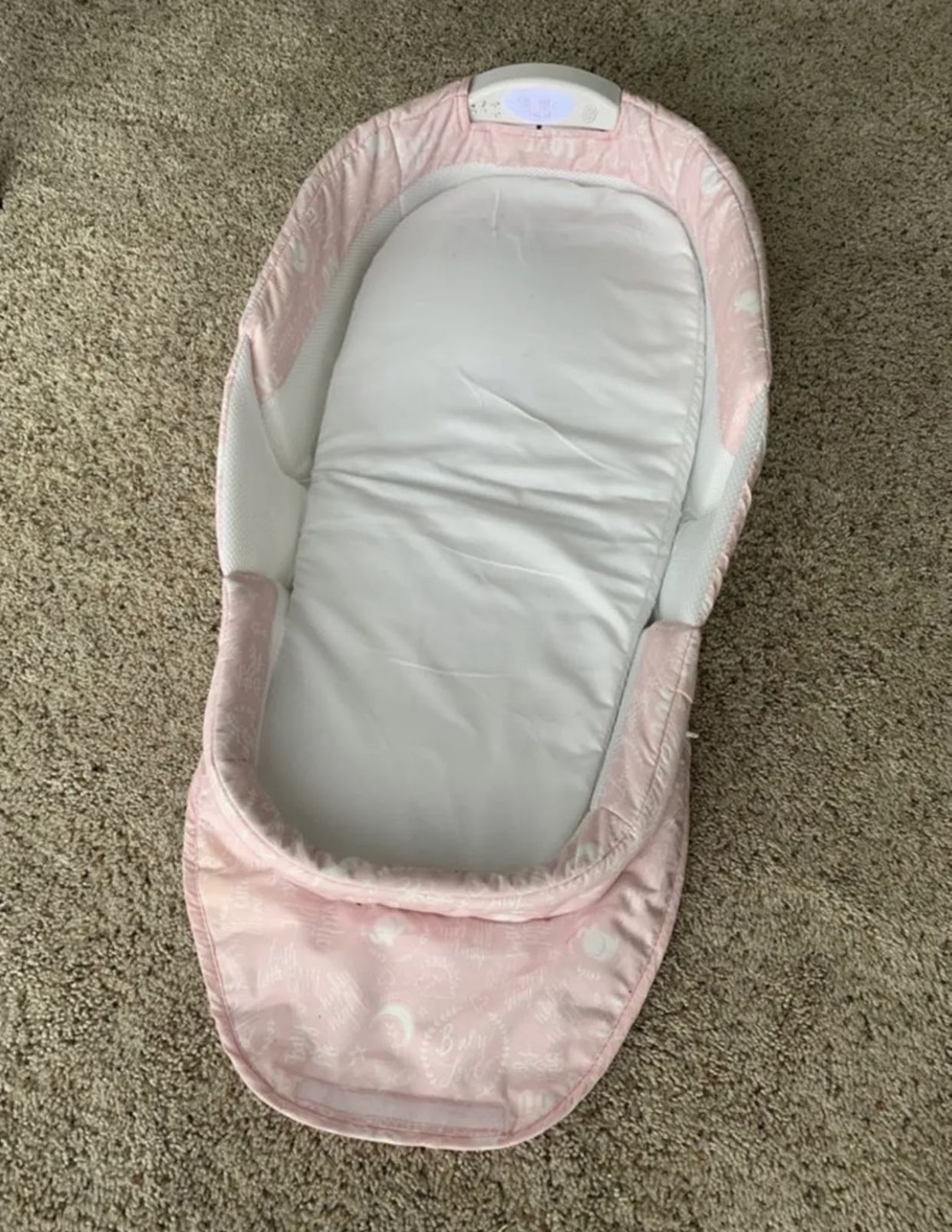 Baby Delight Snuggle Nest