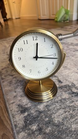 Vintage table clock