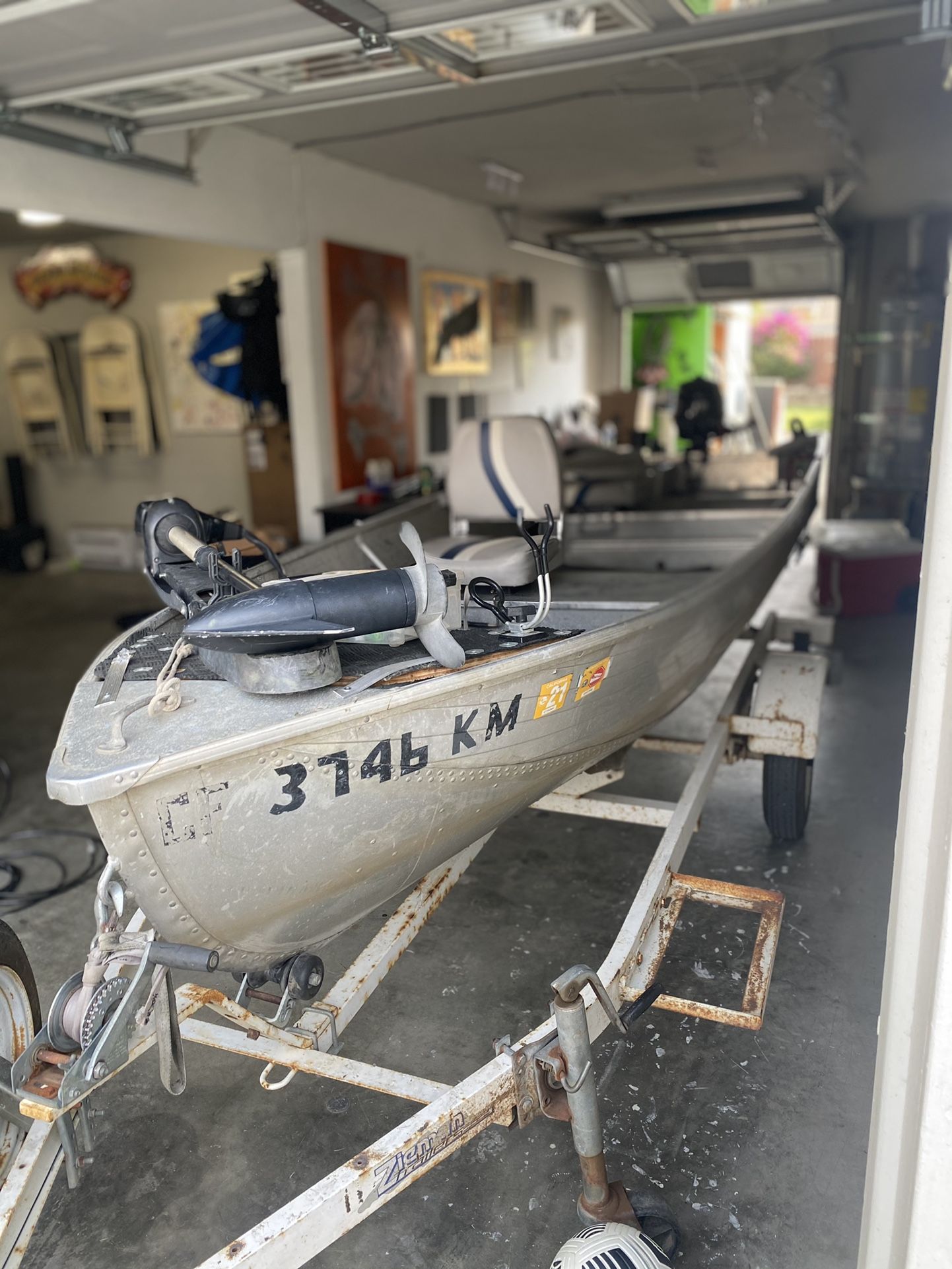 14’ Fishing Boat With new 4 Stroke Engine + Troller