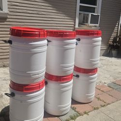 Barriles 20 Galones $22 Each Linpios Por Dentro Y Fuera De Quimico Para Guardar Cualquier Cosa 