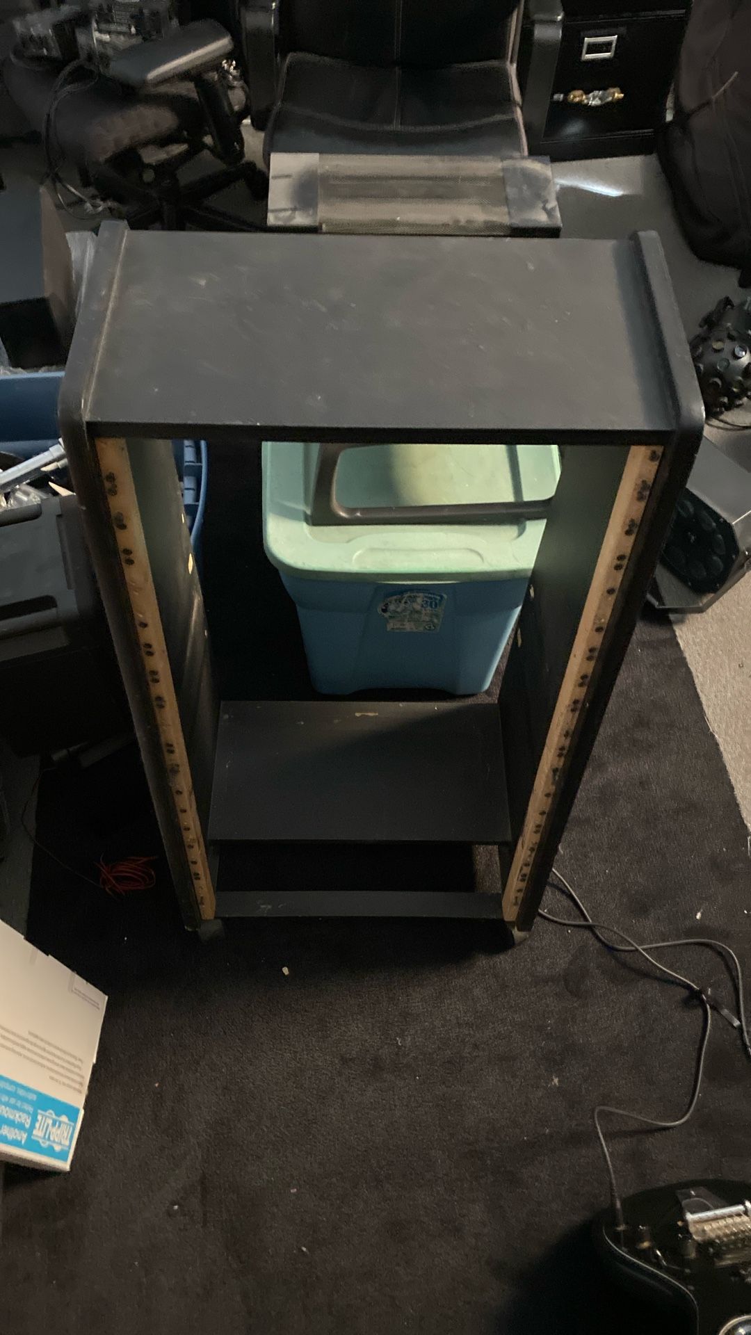 Rack Unit On Wheels