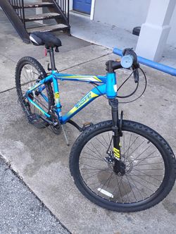 Ozone 500 Mountain Bike With Disc Brakes 
