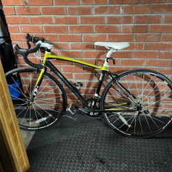 Diamond Back Road Bike